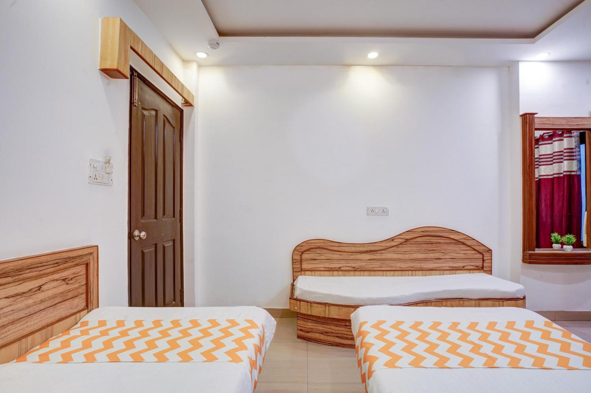 The Hindustan International - Traveller'S Choice Award 2025 Best Of Best Winning Hotel Nowe Delhi Zewnętrze zdjęcie