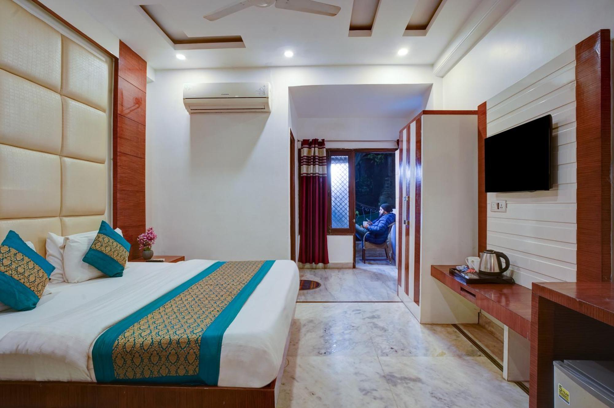 The Hindustan International - Traveller'S Choice Award 2025 Best Of Best Winning Hotel Nowe Delhi Zewnętrze zdjęcie