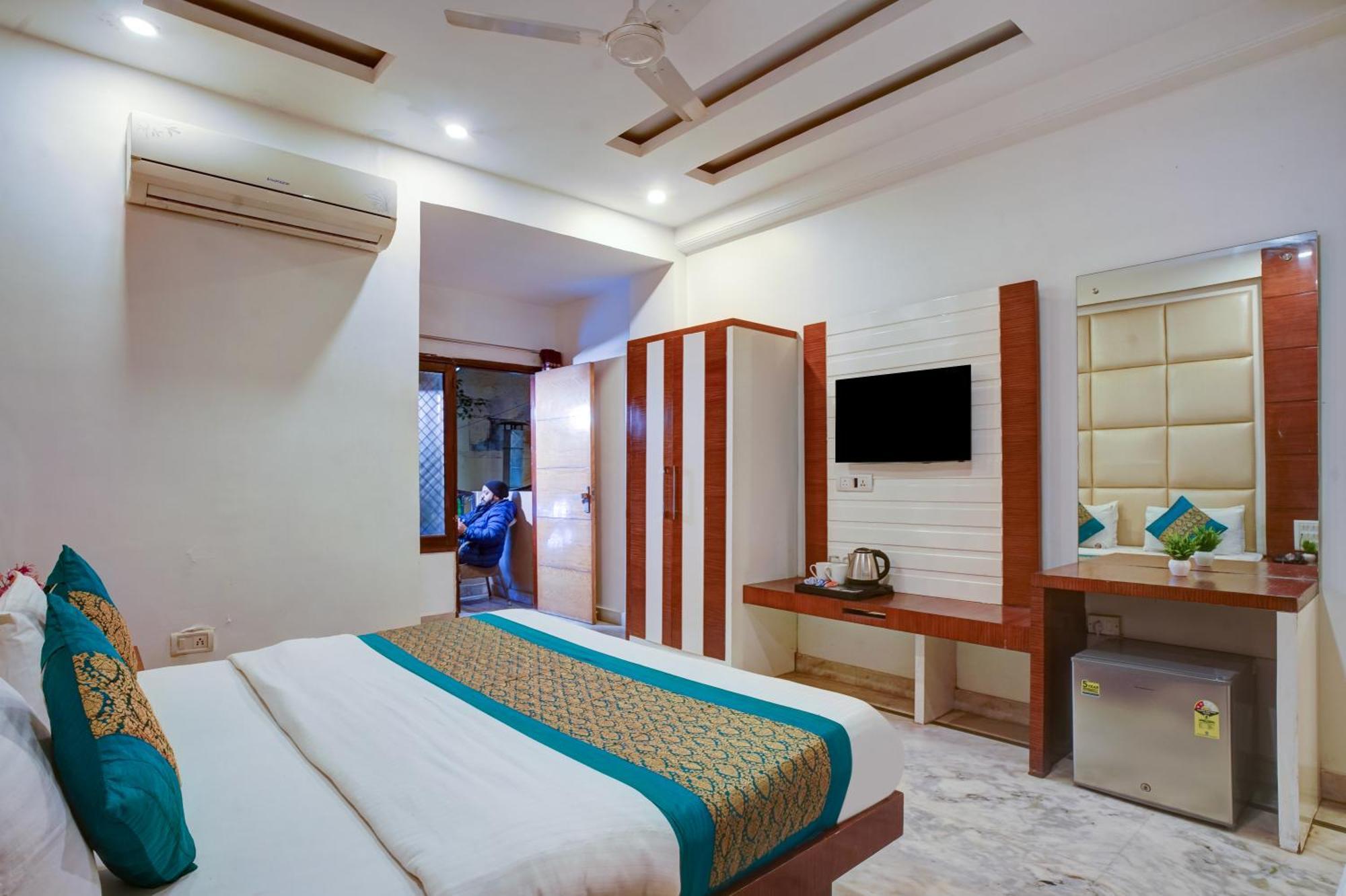 The Hindustan International - Traveller'S Choice Award 2025 Best Of Best Winning Hotel Nowe Delhi Zewnętrze zdjęcie