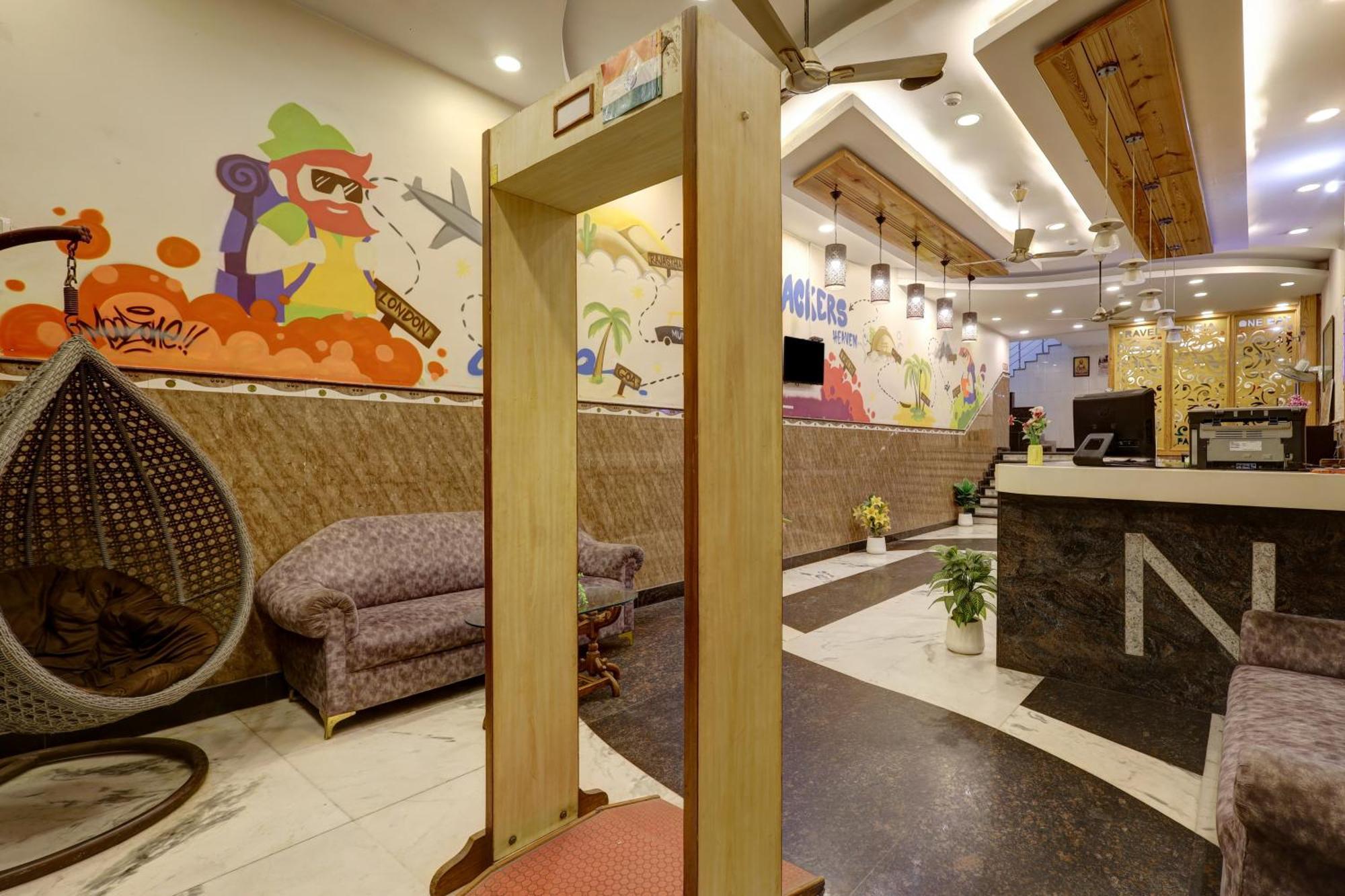 The Hindustan International - Traveller'S Choice Award 2025 Best Of Best Winning Hotel Nowe Delhi Zewnętrze zdjęcie