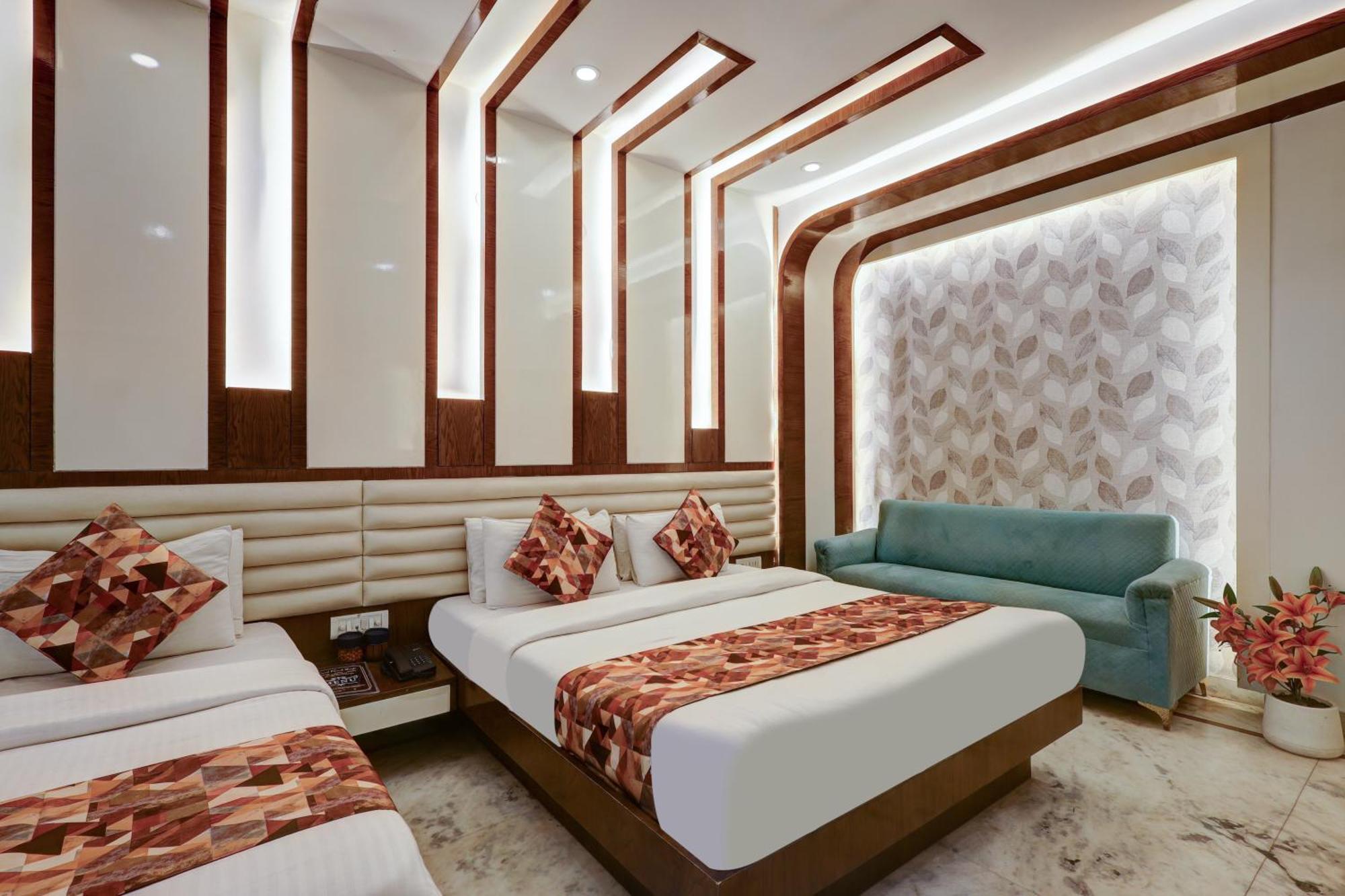 The Hindustan International - Traveller'S Choice Award 2025 Best Of Best Winning Hotel Nowe Delhi Zewnętrze zdjęcie
