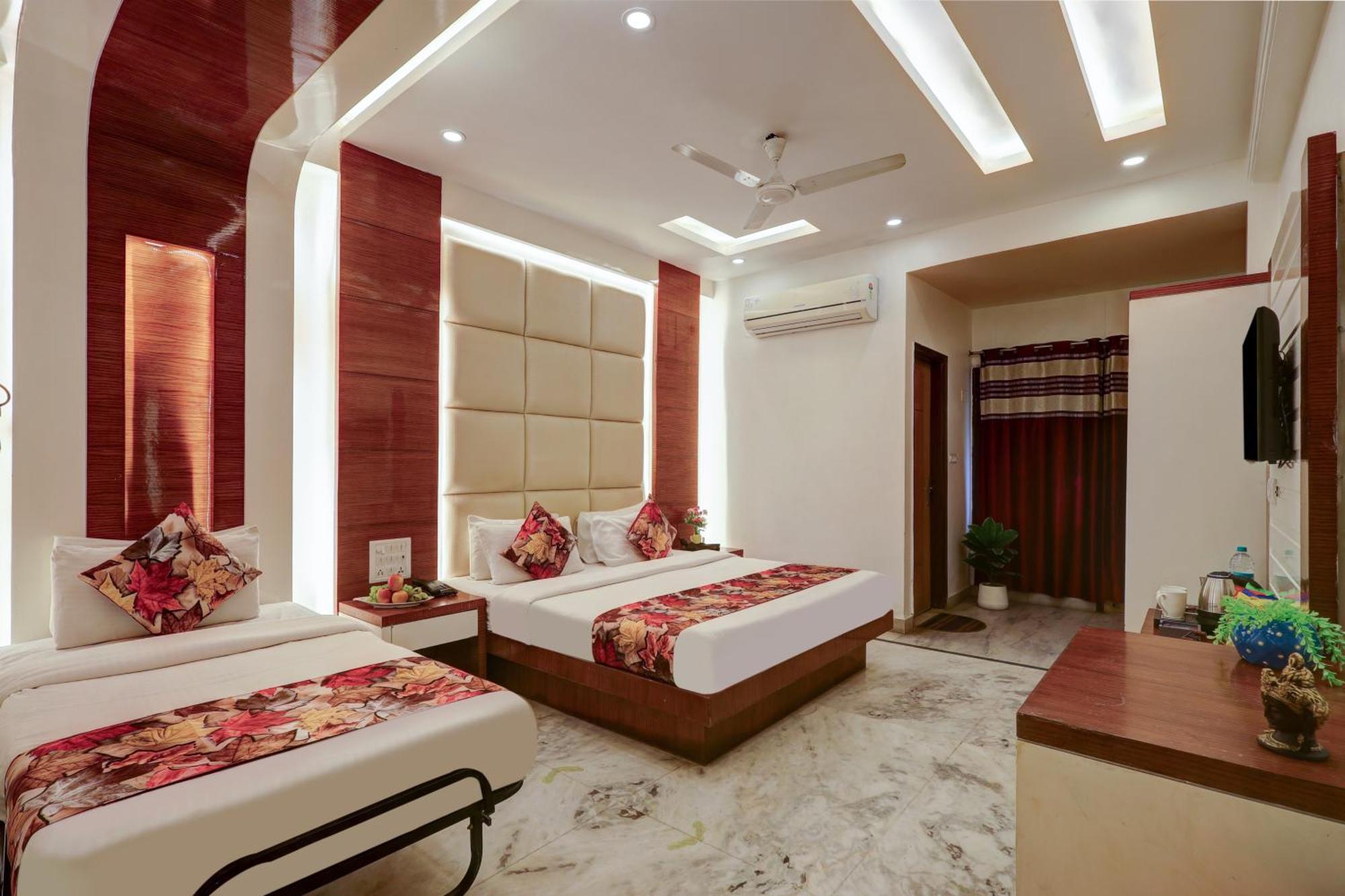 The Hindustan International - Traveller'S Choice Award 2025 Best Of Best Winning Hotel Nowe Delhi Zewnętrze zdjęcie