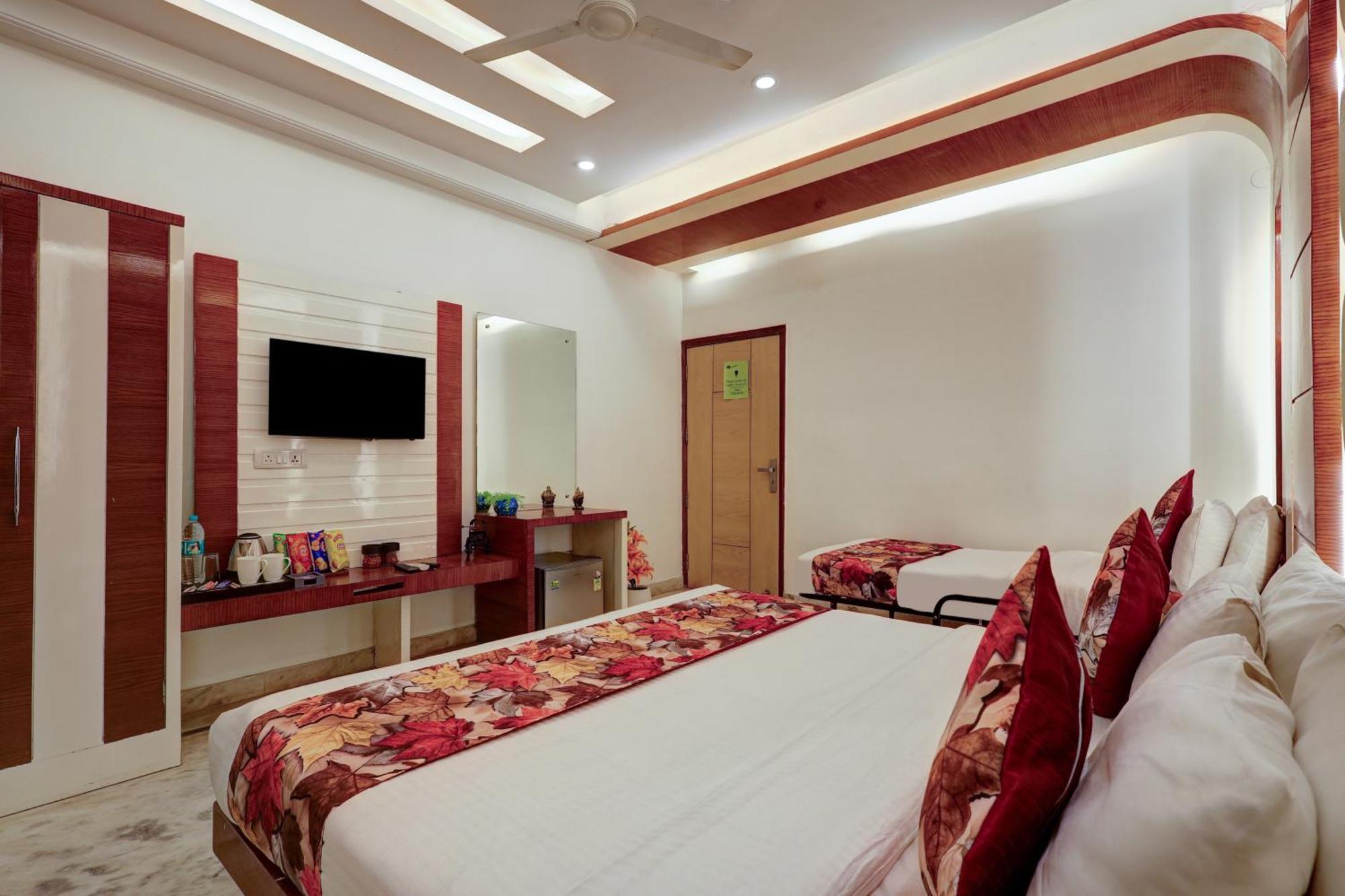 The Hindustan International - Traveller'S Choice Award 2025 Best Of Best Winning Hotel Nowe Delhi Zewnętrze zdjęcie