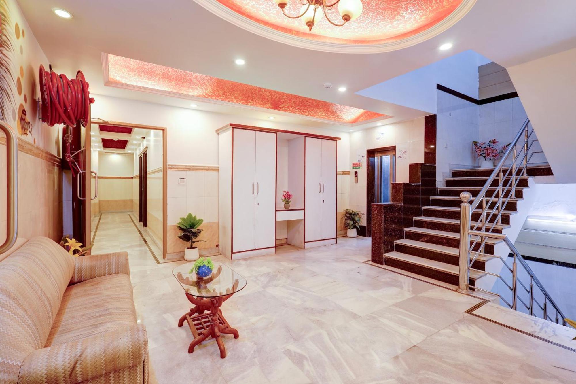 The Hindustan International - Traveller'S Choice Award 2025 Best Of Best Winning Hotel Nowe Delhi Zewnętrze zdjęcie