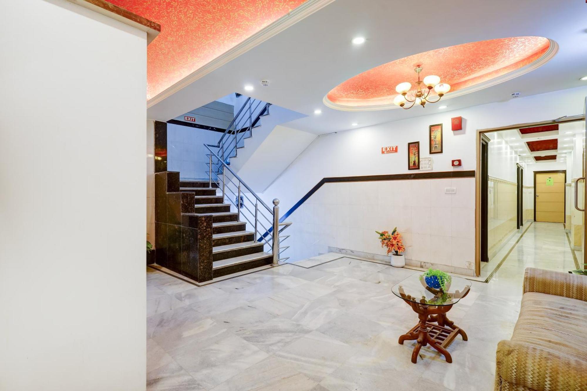 The Hindustan International - Traveller'S Choice Award 2025 Best Of Best Winning Hotel Nowe Delhi Zewnętrze zdjęcie